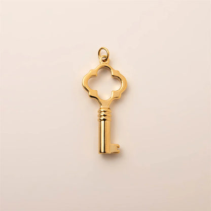Fashion Dance Boot Pendant Necklace – Gold Plated Collarbone Chain Love Charm Jewelry for Women