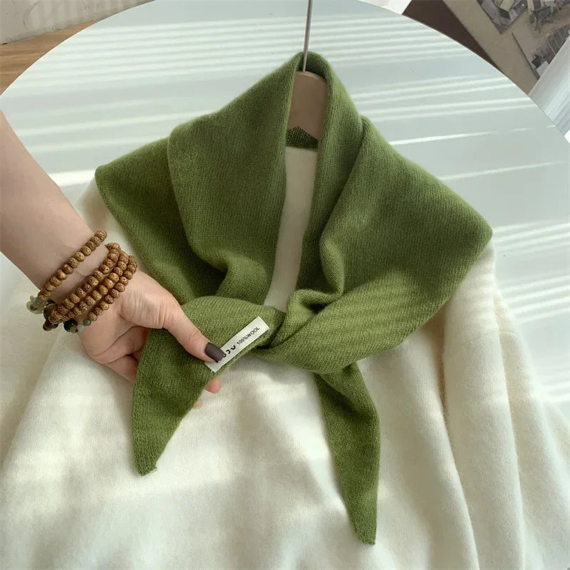 Women’s Wool Triangle Scarf – Multi-Functional Knitted Headscarf