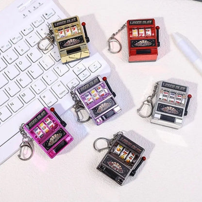 Mini Slot Machine Keychain – Creative Arcade Lucky Jackpot Toy for Fun & Stress Relief
