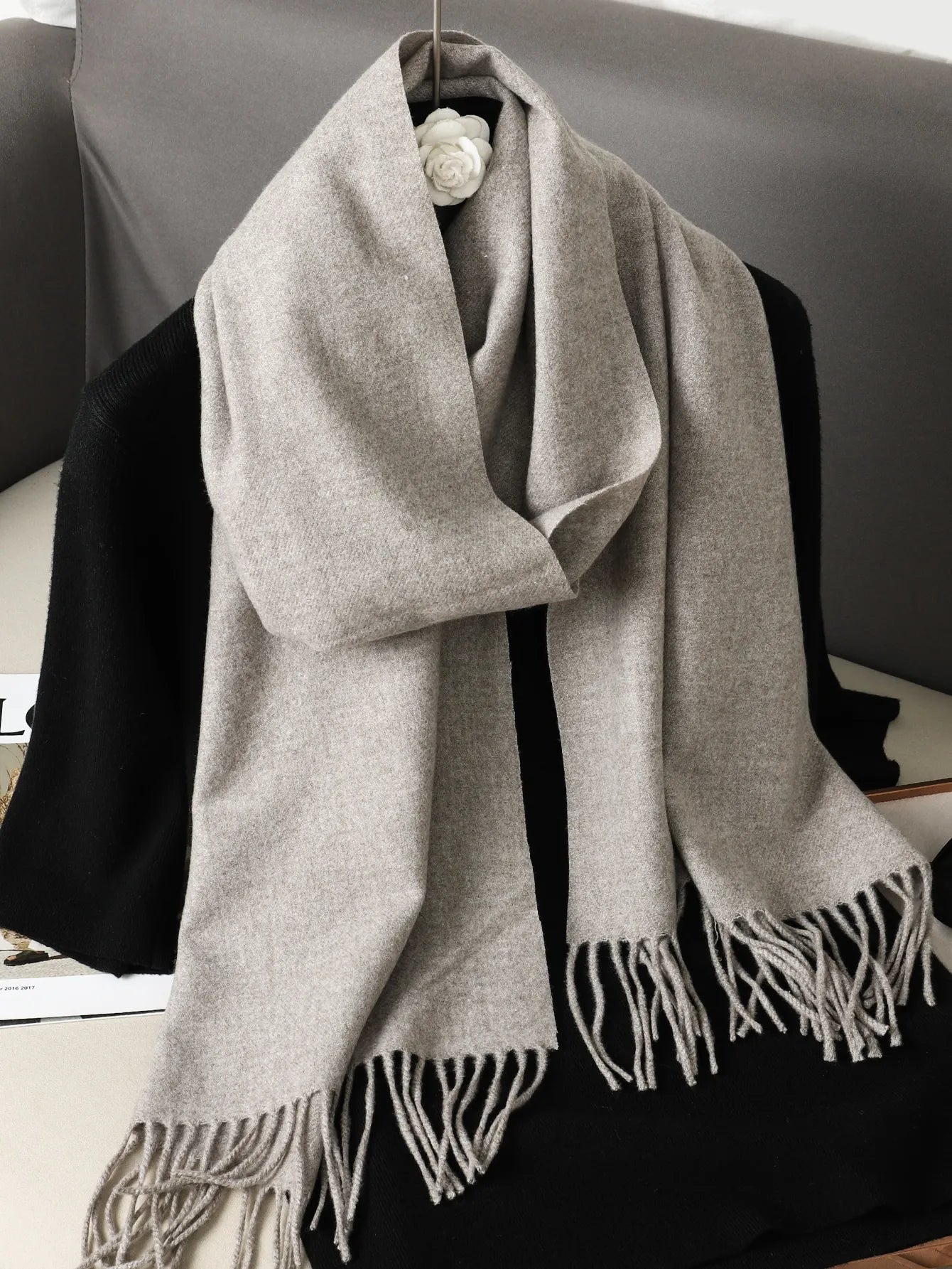 62-Color Solid Women’s Winter Scarf — Thick Warm Cashmere Pashmina Shawl with Tassels, Outdoor Luxury Wrap, Windproof Fashion Scarf