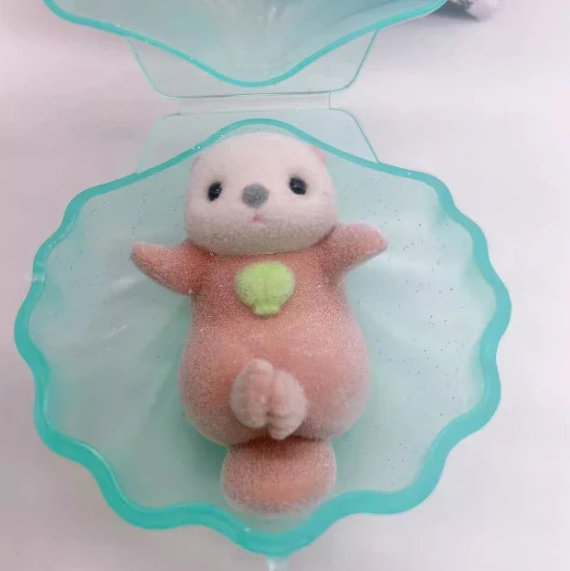 Yell World Shell Capsule Toy | Kawaii Fluffy Sea Otter Gasha Ornament Figure
