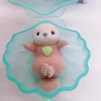 Yell World Shell Capsule Toy | Kawaii Fluffy Sea Otter Gasha Ornament Figure