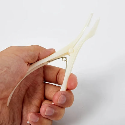 Plastic Ear Speculum - Smooth Professional Ear Care Tool for Earwax Removal & Examination