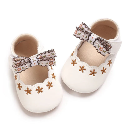 Baby Girl Princess Pre-Walker Shoes - Breathable Flower Bow Soft Sole Casual Sports Footwear 0–1 Year