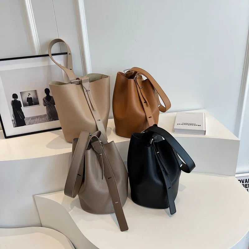 LEFTSIDE Retro Small Solid Color Leather Shoulder Bag – 2025 Korean Designer Handbag for Women