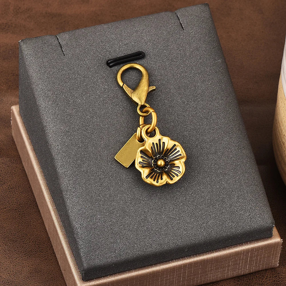 Fashion Bear Cherry Flower Keychain – Metal Y2K Letter C Bag Pendant & Car Key Ring Jewelry Gift for Women