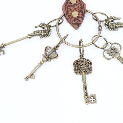 Medieval & Renaissance Cosplay Belts – Retro Metal Rings and Keychain Accessories