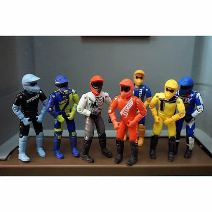 3.75-Inch Male Soldier Motorcycle Driver Figure – 1:18 Scale Off-Road Racer Collectible Model & Static Ornament