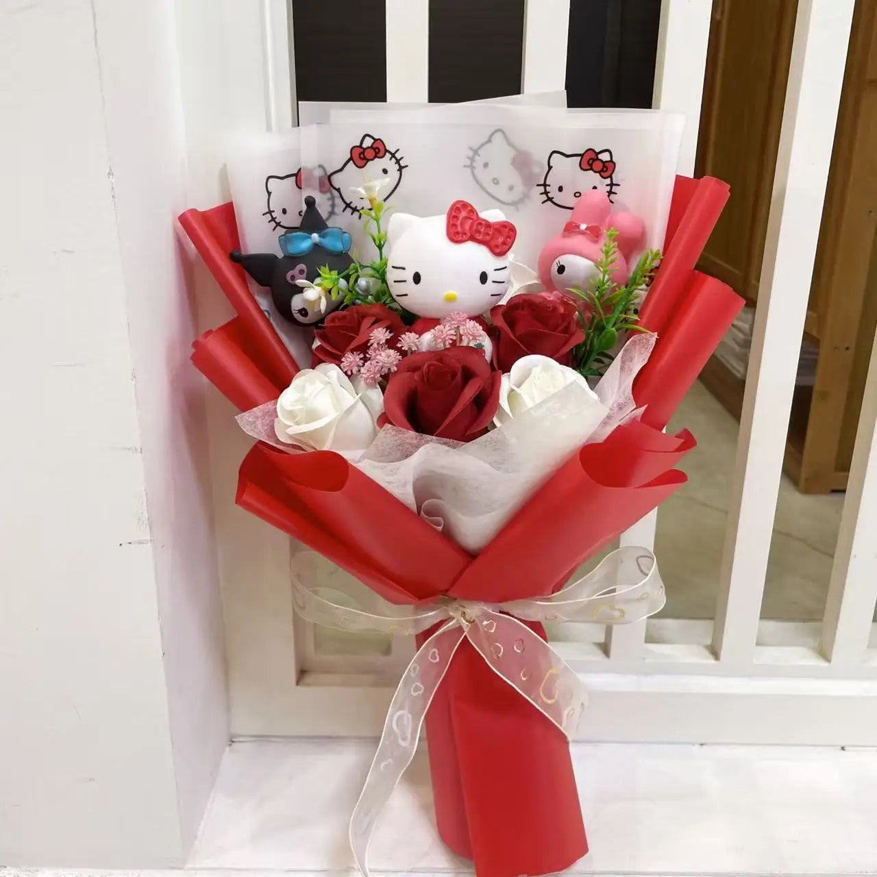 Kawaii Hello Kitty Cat Dolls with Artificial Flowers – Creative Sanrio Bouquet for Christmas, Valentine’s & Birthday Graduation Gifts