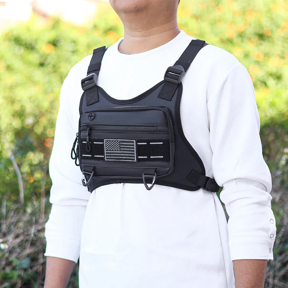 Sports Chest Bag – Lightweight Waterproof Running Vest with Pocket, Phone Holder & Large Capacity Tactical Front Pack