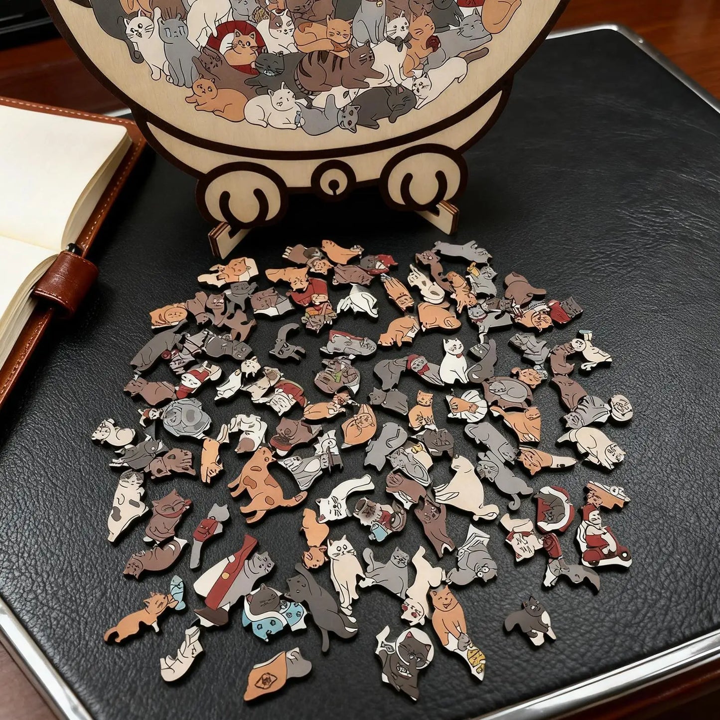 135-Piece Cat-Shaped Wooden Jigsaw Puzzle – Unique Irregular Puzzle Game for Cat Lovers, Birthday & Xmas Gift