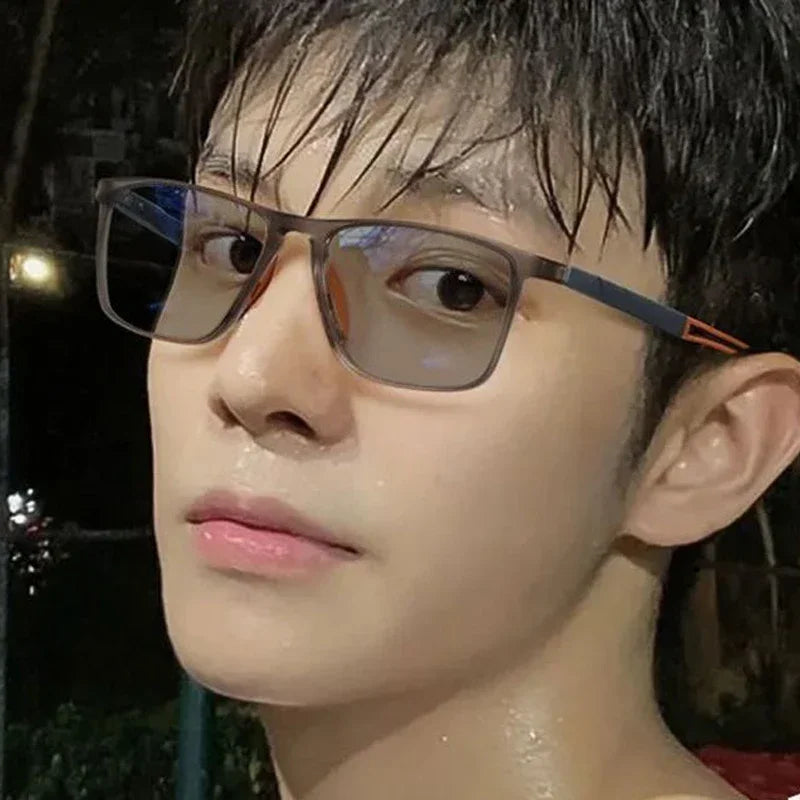 Intelligent Photochromic Myopia Glasses – Vintage TR90 Computer Sunglasses for Nearsighted Users, Finished Lenses -1.0 to -6.0