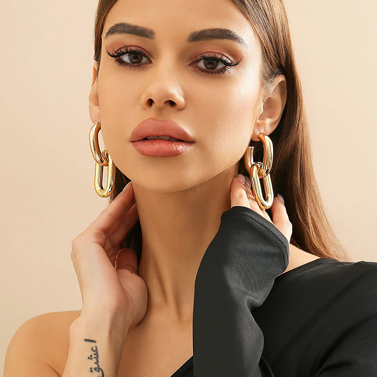 Vintage U-Shape Link Hoop Earrings – Geometric Punk Metal Jewelry for Women