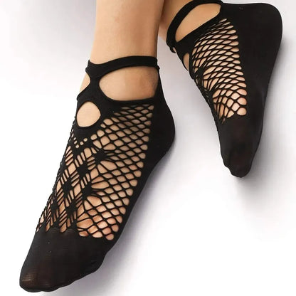 5 Pairs Vintage Lace Women's Socks: Summer Mesh Elastic Ankle Socks - Versatile Lolita Fishing Net Black Socks