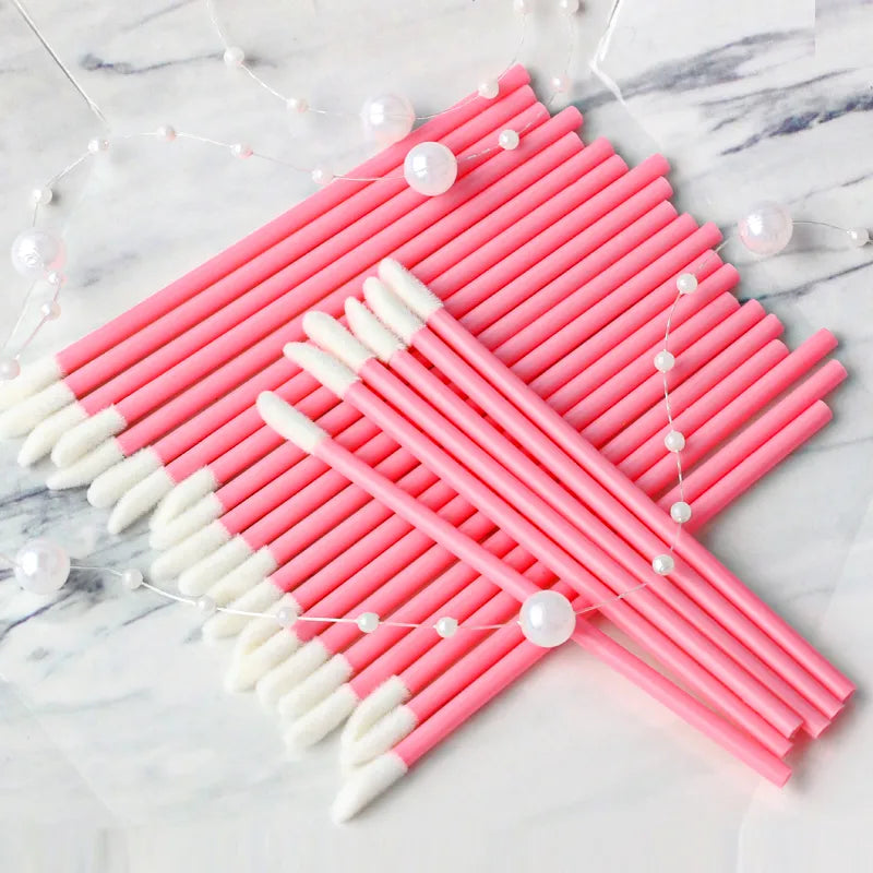 Disposable Lip and Eyelash Brush Set - 50 Pcs Mascara Applicators, Lipstick Wands, and Make-up Brushes for Cosmetic Beauty Tools