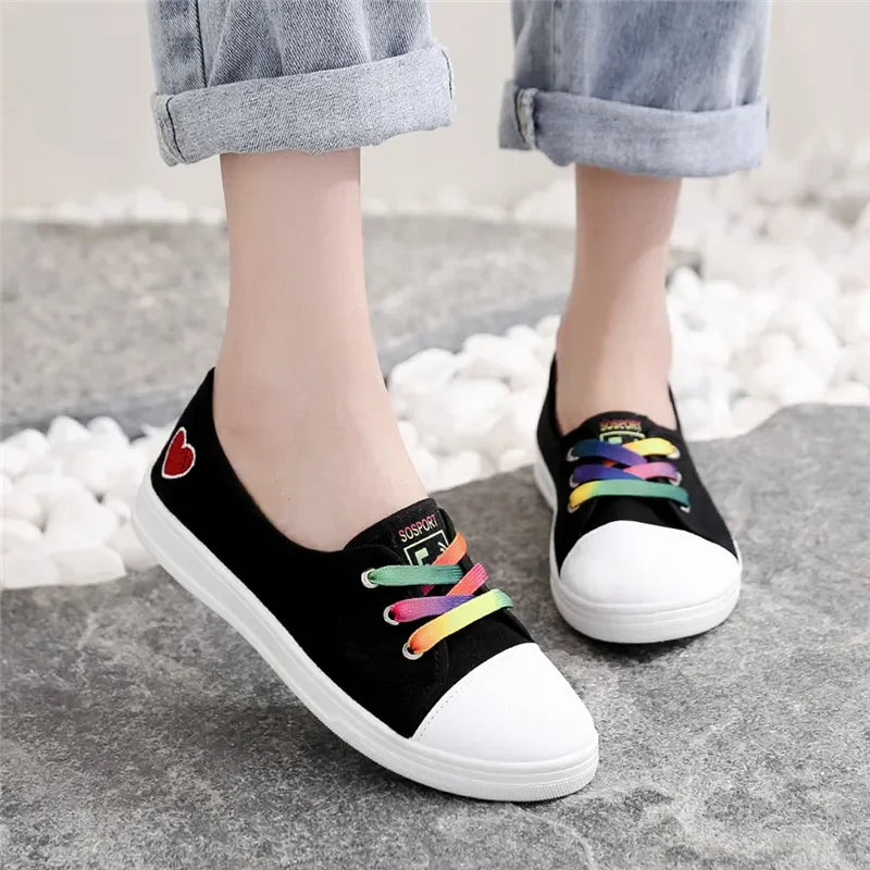 Lady Classic Round Toe White Canvas Shoes | Comfortable Lace-Up Street Sneakers for Students