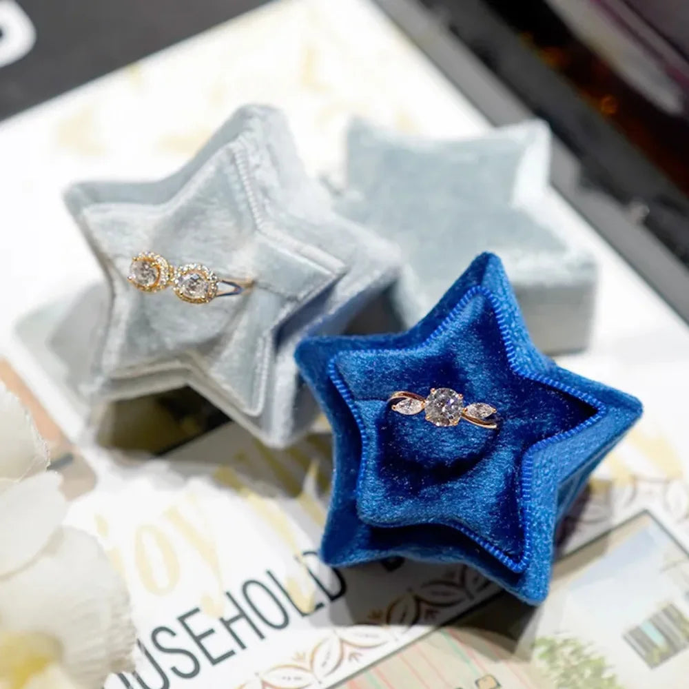 Velvet Ring Box with Graduation Cap Design – Jewelry Packaging for Wedding, Engagement, Earrings & Graduation Gift Organizer