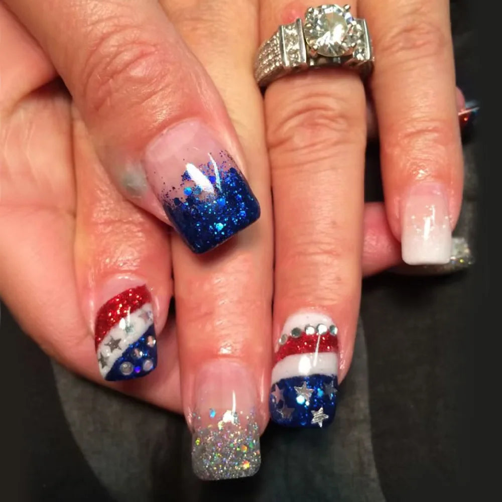 24PCS Star Design Press On Nails - American Red Blue Stripe Gradient Acrylic False Nail Tips for Stylish Nail Art