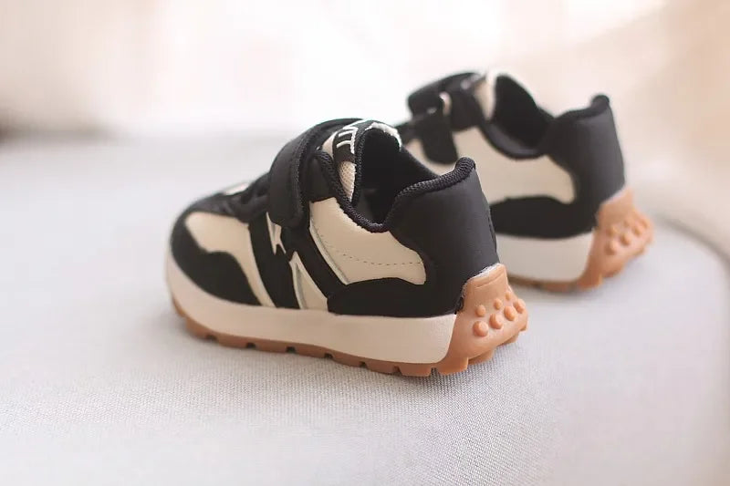 New Kids Sports Shoes - Non-Slip Breathable Lace-Up & Hook and Loop Casual Sneakers, Lightweight Soft Sole