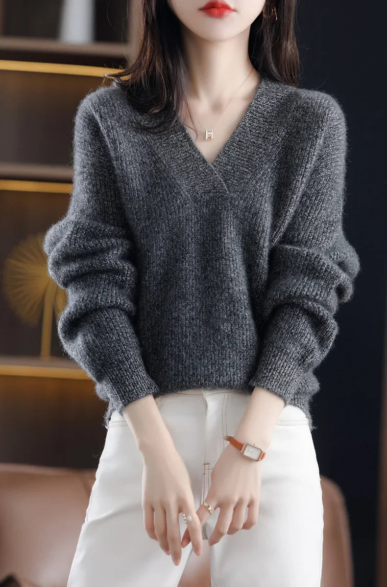 Women’s Knitted V-Neck Sweater – Long Sleeve Solid Pullover Knit Top