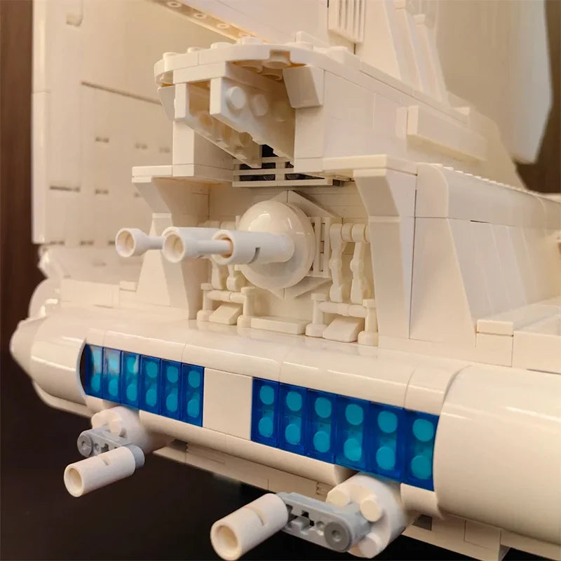 2496PCS Space Shuttle Building Block Model — Battleship & Spaceship Toy | Creative Home Ornament & Holiday Gift