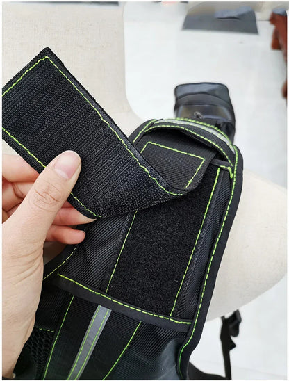 Multi-Functional Life Jacket Vest for Outdoor Fishing – Safety Vest with Storage Pockets & Buoyant Materials
