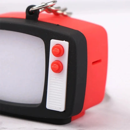 Retro TV Keychain – Miniature LED Television Pendant Toy for Kids & Home Decor