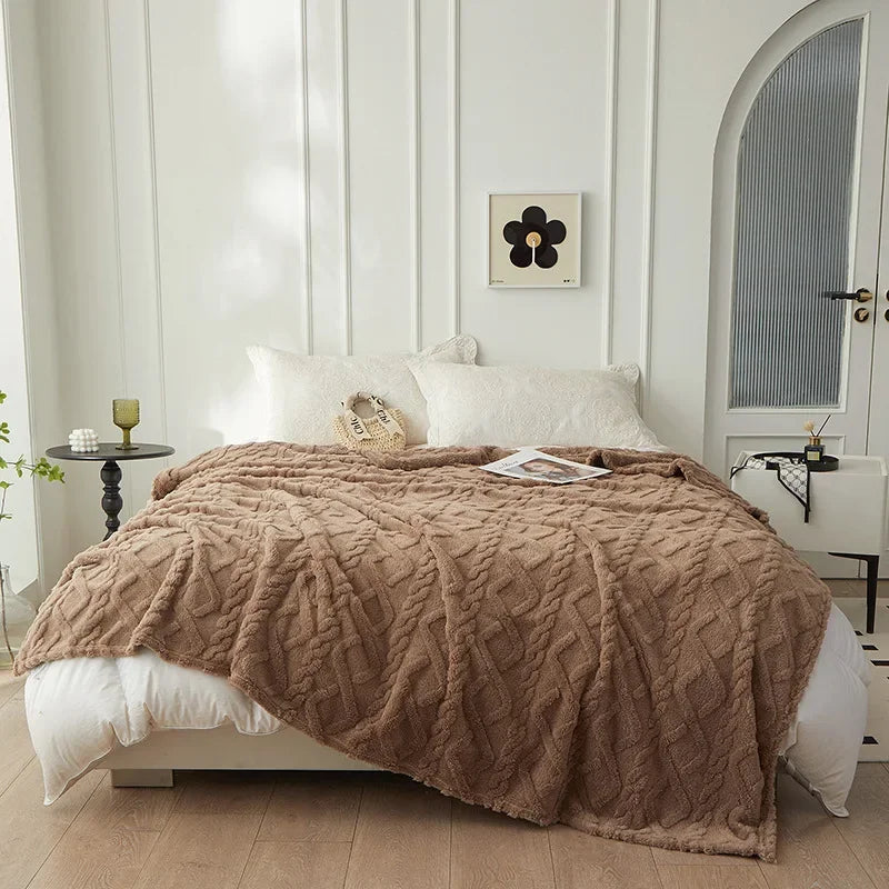 Sage Green Winter Double-Sided Lamb Wool Blanket – Thickened Flannel Throw for Sofa & Bed Cover