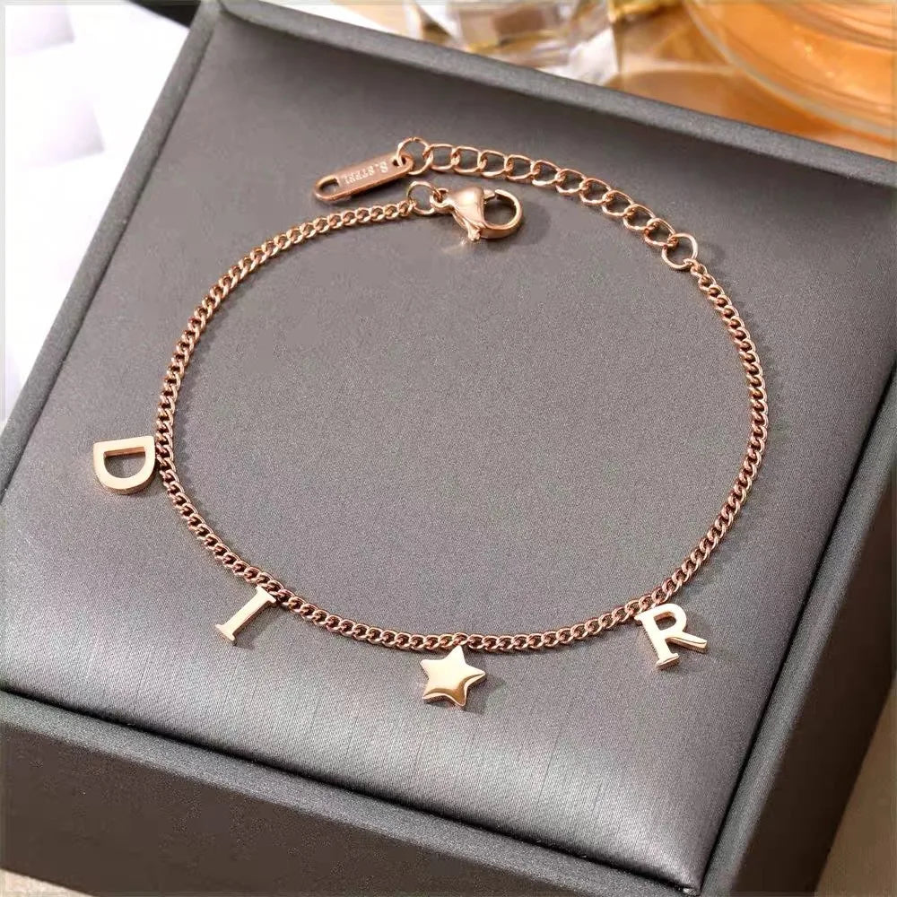 New Fashion Letter Star Pendant Bracelet – Simple Vintage Stainless Steel Luxury Jewelry for Women, Perfect Gift Accessories