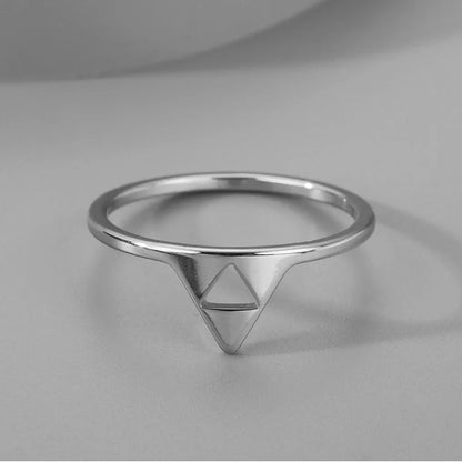 Kinitial Vintage Stainless Steel Triforce Triangle Ring – Men’s Simple Jewelry Gift