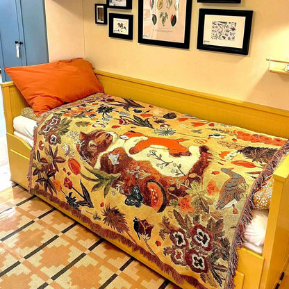 Animal Sofa Blanket Cover – European Village Cartoon Tapestry for Home Decor, Sofa, Bed & Camping