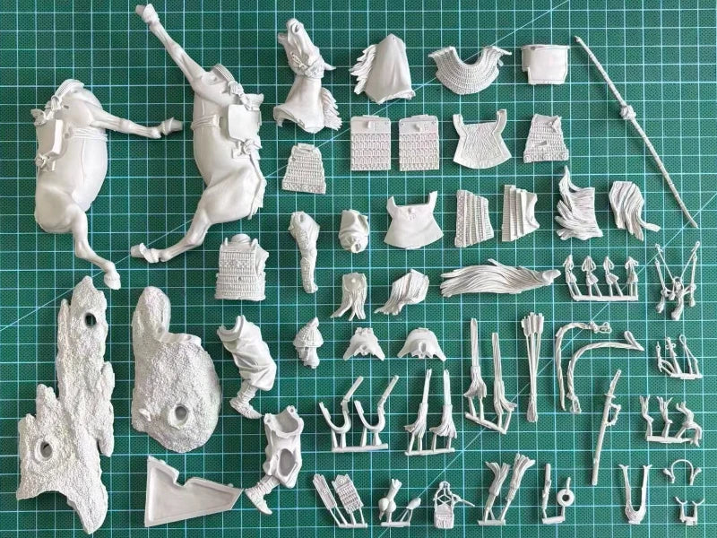 1/20 Scale 90mm Die-Cast Resin Figure Model Kit — Ancient Warrior General DIY Miniature, Unassembled & Unpainted