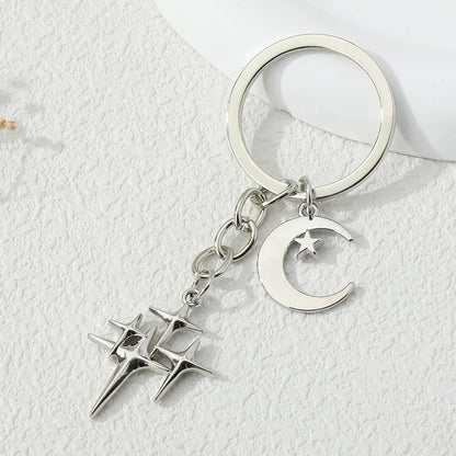 Y2K Star & Moon Metal Keychain – Handmade Friendship Key Ring for Women & Men Handbag Decoration