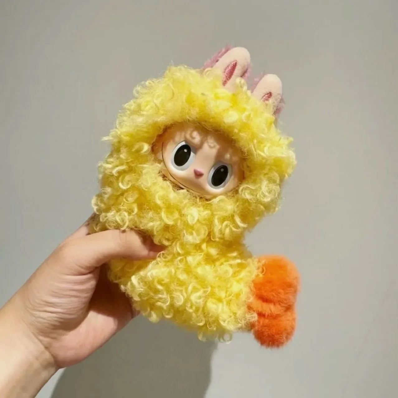 Labubu Doll Clothes – Fried Shrimp Onesie Yellow Outfit for 1st-3rd Gen 17cm Labubu Sitting Dolls Party Wear