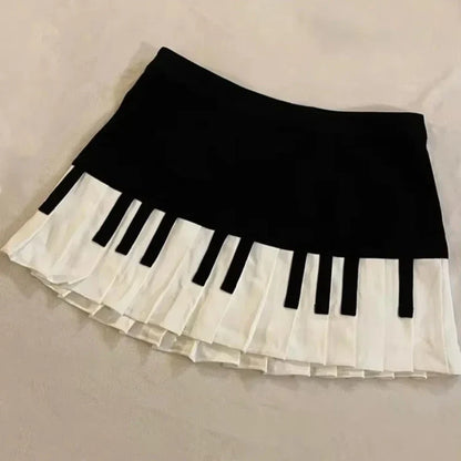 Y2K Gothic Ruffle Skirt - Black & White Polka Dot Punk Lolita Mini Skirt