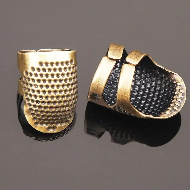 Copper Sewing Thimble – Retro Finger Protector with Anti-Slip Design for Safe Sewing | Essential Sewing Kit Accessory