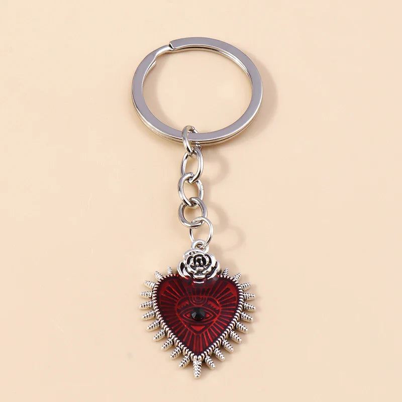 Retro Gothic Punk Heart Cross Keychain – Metal Flower Key Ring Pendant for Car Keys, Handbag Decor & Jewelry Gift