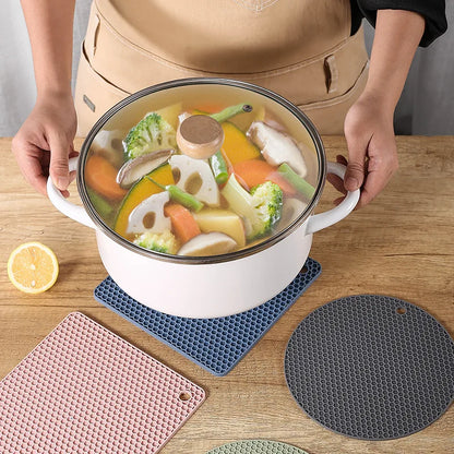 2/4 PCS Multifunction Heat Resistant Silicone Mats – Nonslip Drink Coasters, Pot Holders & Kitchen Placemats