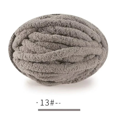 250g Extra Thick Ice Chenille Yarn Ball for Hand Knitting – Soft DIY Blanket, Cushion, Scarf & Pet Bed Yarn for Craft Projects