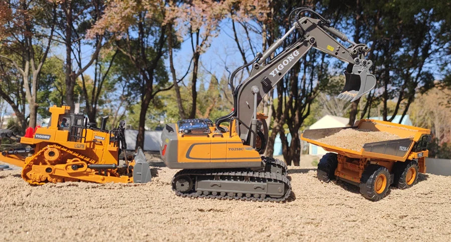 4WD RC Excavator Alloy Dump Truck Bulldozer | Remote Control Construction Vehicle Toy for Kids