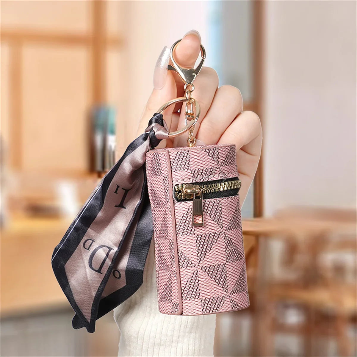 Plaid Mini Coin Purse - Compact Keychain Pendant Bag for Coins, Earbuds & Small Essentials