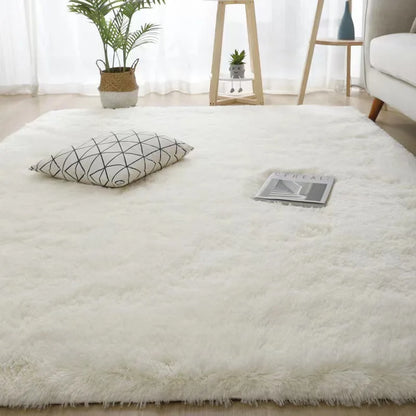 VIKAMA Black Plush Shag Area Rug – Soft Fluffy Furry Carpet for Bedroom, Living Room & Bedside