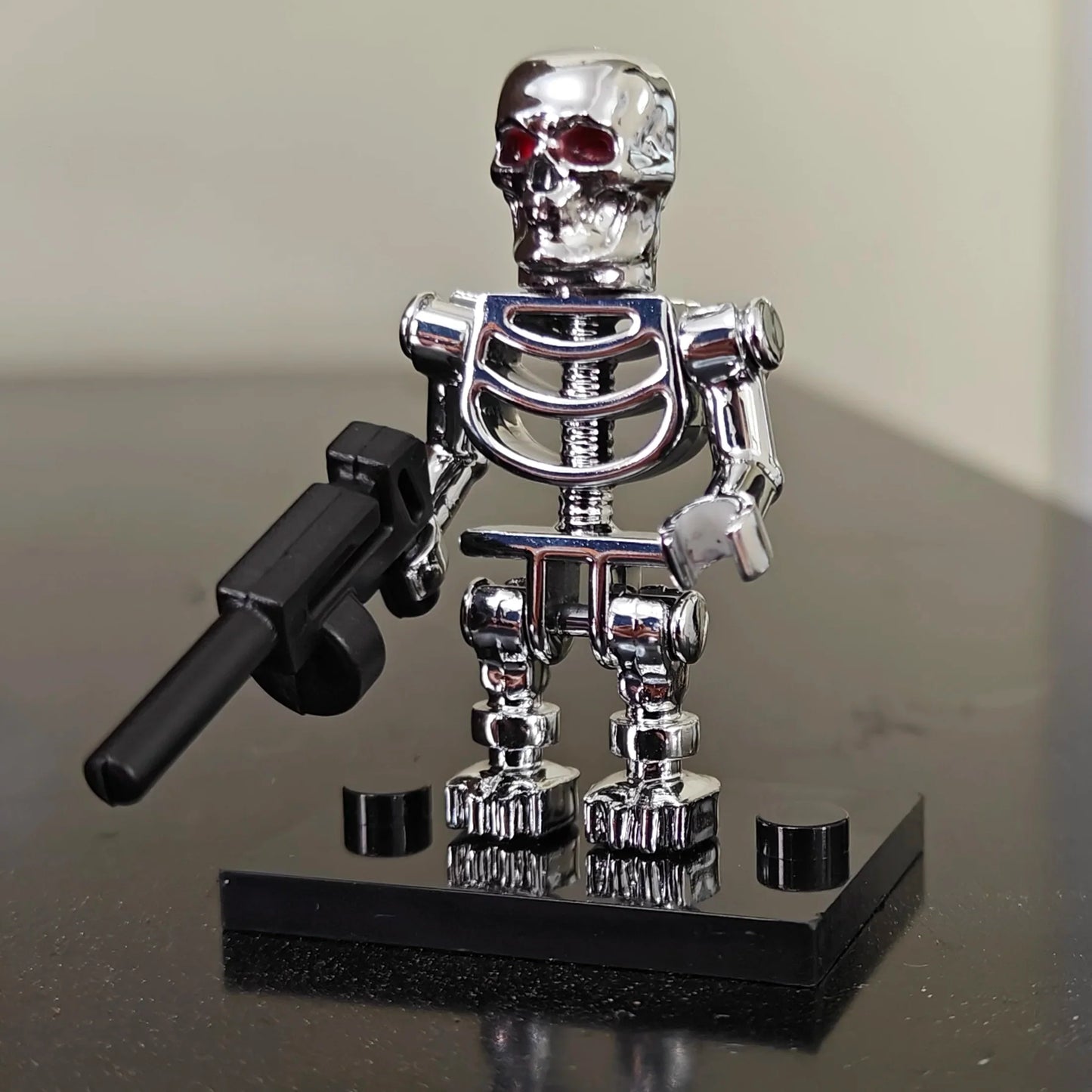 Electroplated Chrome & Gold Mini Building Block Action Figures – Collectible Toy Set