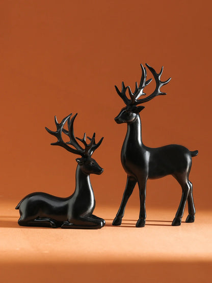 2-Piece Reindeer Christmas Table Decor – Small Rustic Indoor Xmas Holiday Statues for Home