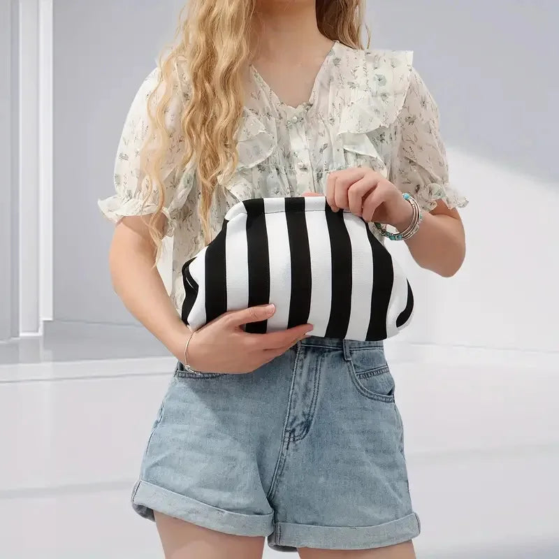 Women’s Summer Woven Crochet Clutch Bag – Ruched Cloud Dumpling Handbag, Colorblock Knit Beach Purse for Casual Use