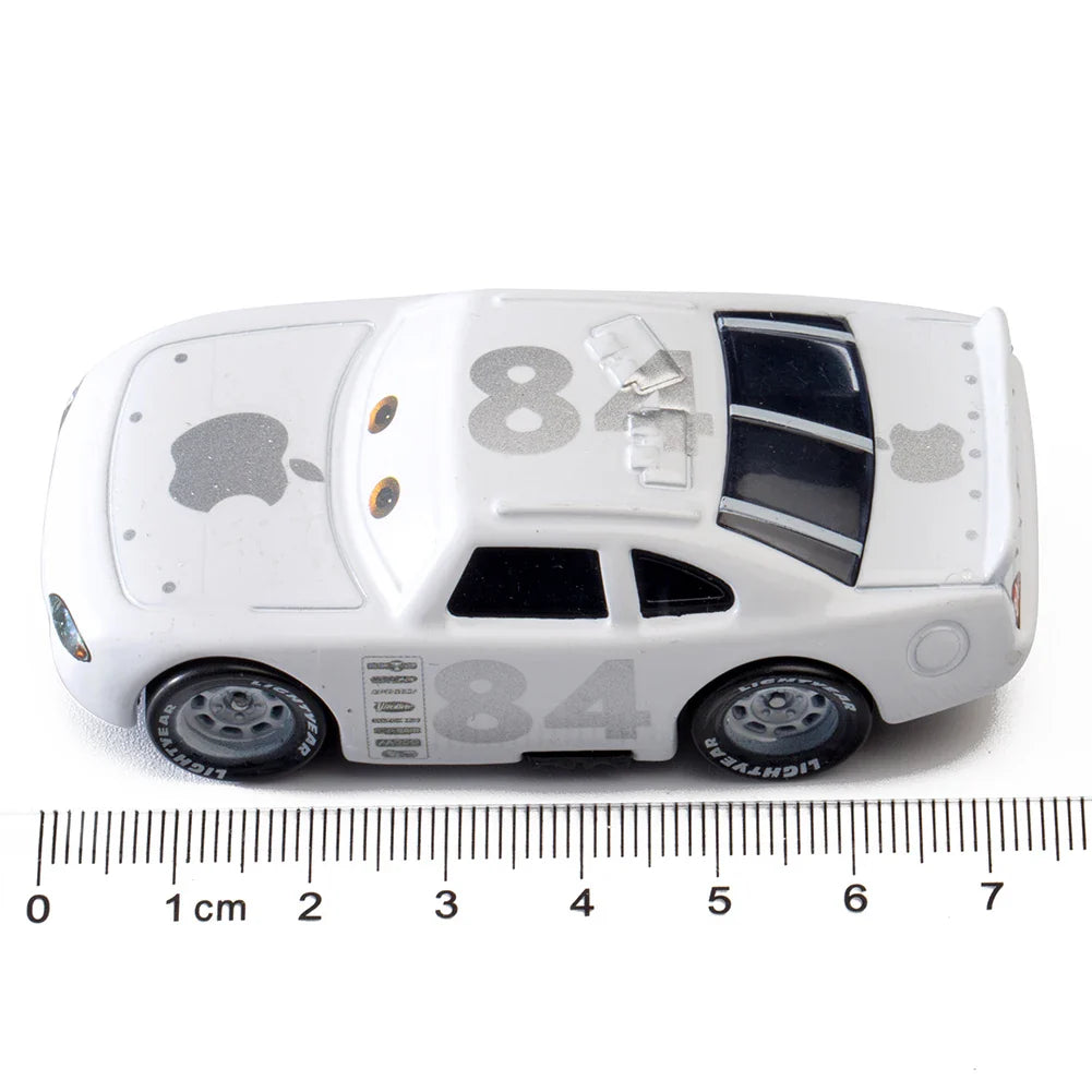Disney Pixar Cars 3 Lightning McQueen & Mater Diecast Cars 1:55 Scale Alloy Model Toy Set – Collectible Kids Gift Vehicles
