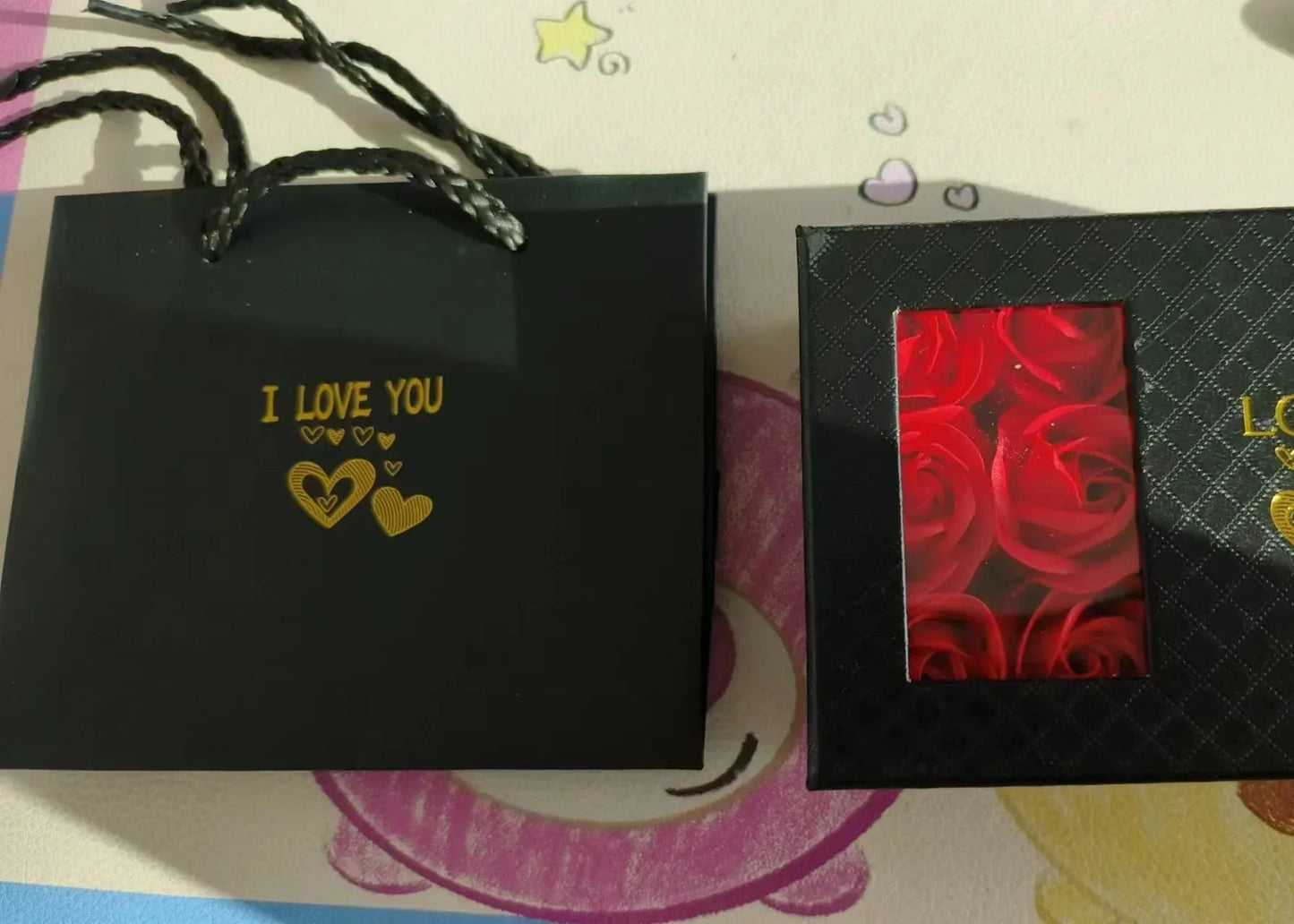Window Opening Jewelry Box - Romantic 6 Rose Pendants, Ring & Bracelet Gift Packaging for Valentine's Day, Eternal Flower Design