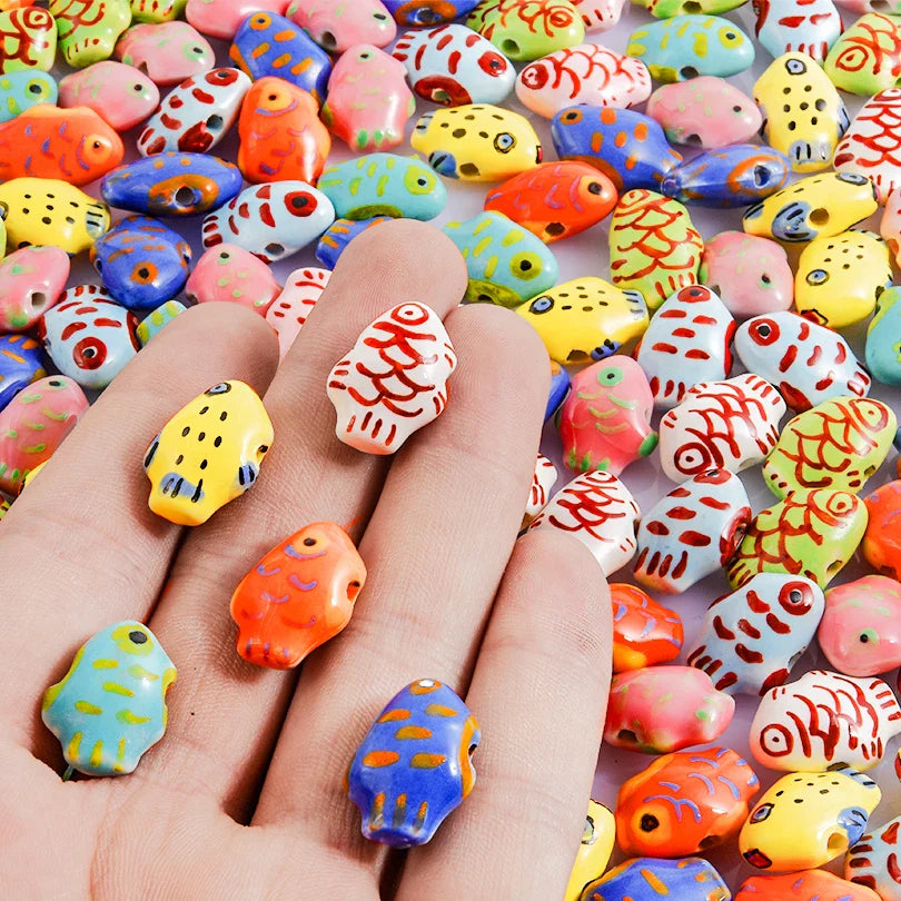 10/20/30PCS Colorful Ceramic Animal Beads – 2mm Hole Clownfish, Turtle, Star & Conch Shell for DIY Jewelry, Bracelets & Crafts