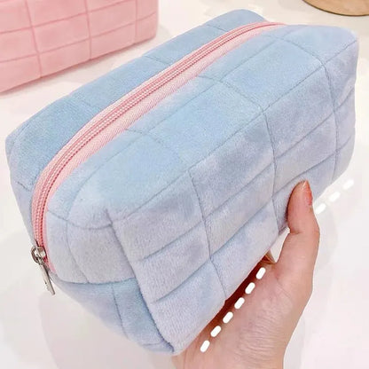 Solid Fur Cosmetic Storage Bag – Large Women’s Zipper Makeup Organizer Handbag, Stationery & Travel Toiletry Case