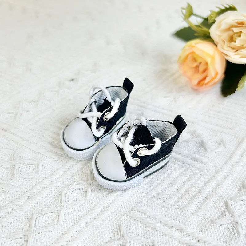 17cm Lovely Labubu Doll Clothes - First & Second Generation Supreme Clothing Set, Multi-Color Outfits